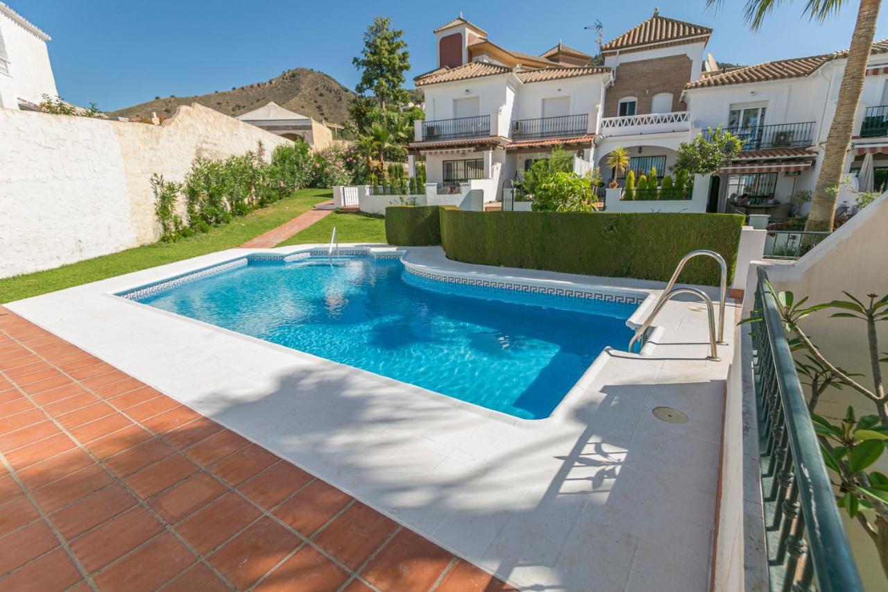 Cipreses House Nerja Villa ภายนอก รูปภาพ