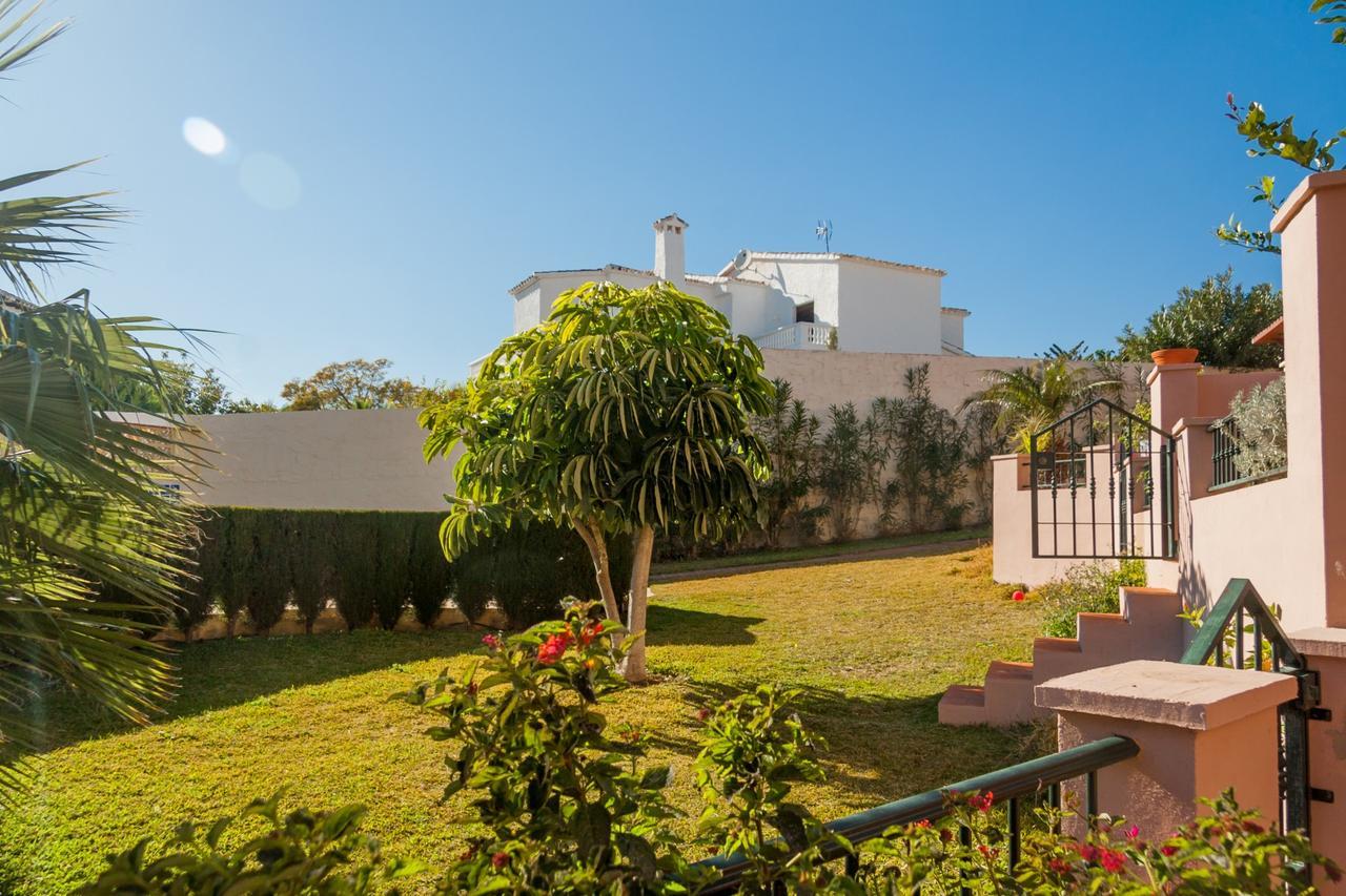 Cipreses House Nerja Villa ภายนอก รูปภาพ