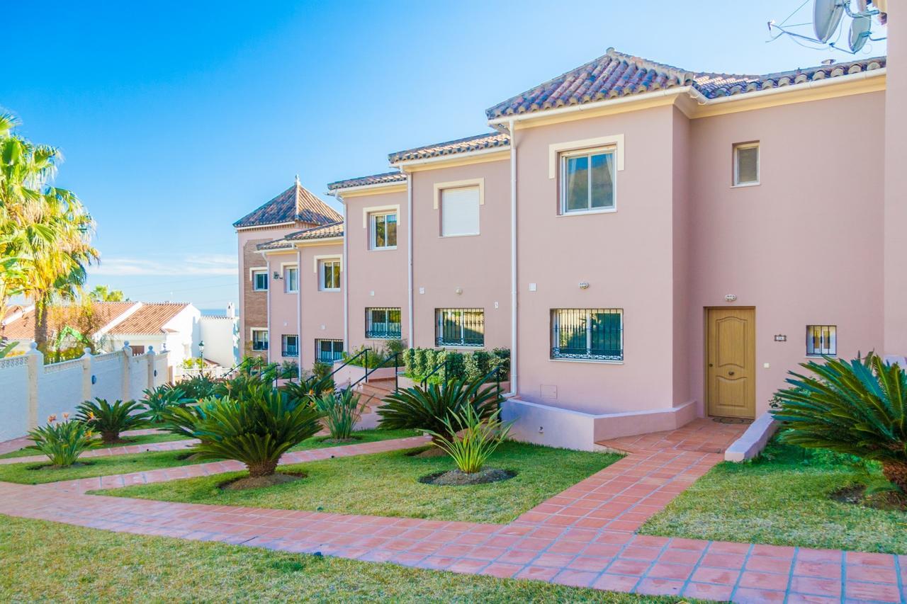 Cipreses House Nerja Villa ภายนอก รูปภาพ