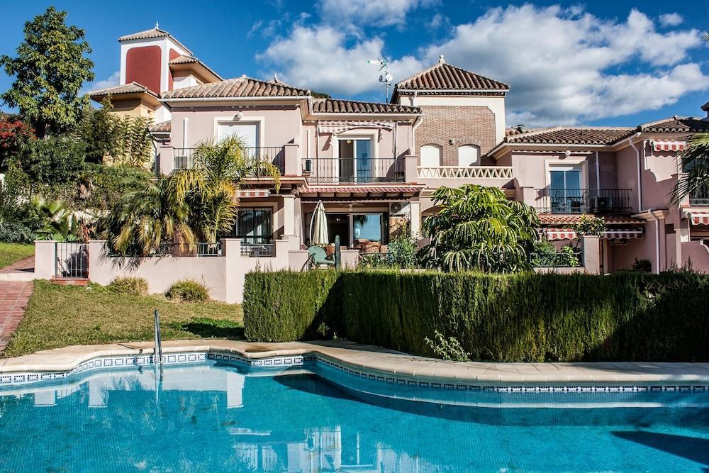 Cipreses House Nerja Villa ภายนอก รูปภาพ